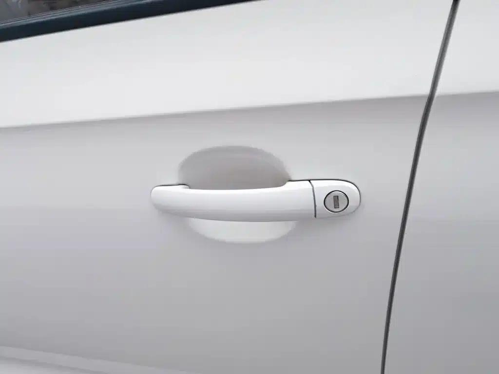 Rapid 2019 Facelift 1.5L Manual Entry-Level Version (China VI Emission Standard) — миниатюра 18