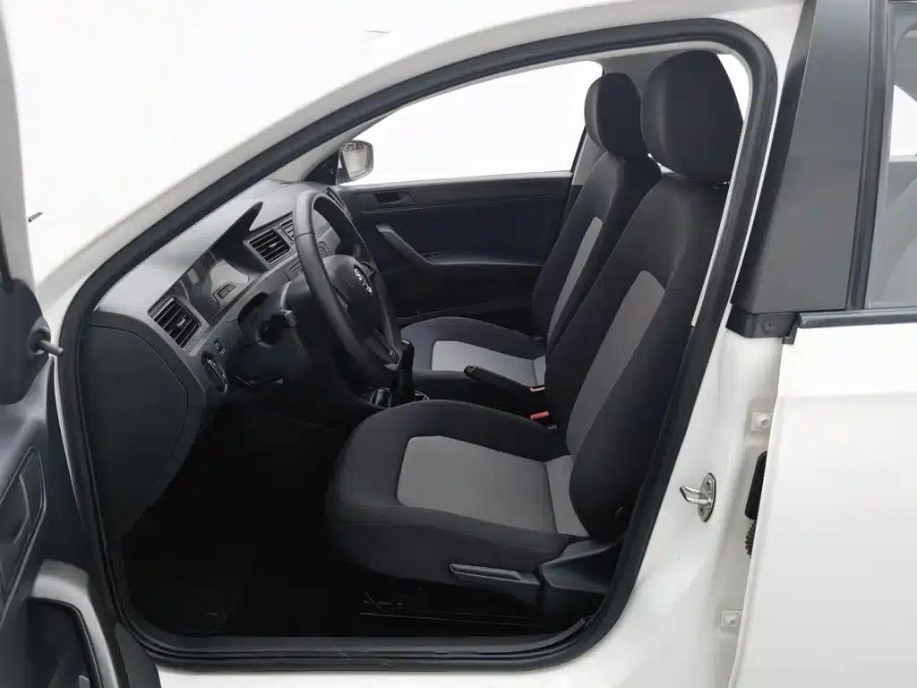 Rapid 2019 Facelift 1.5L Manual Entry-Level Version (China VI Emission Standard) — миниатюра 10