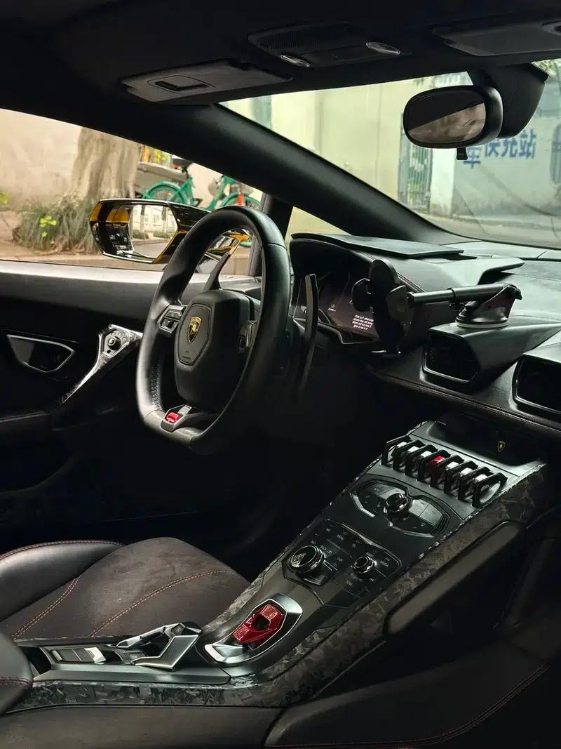 Huracán 2016 Huracán RWD Coupe — миниатюра 11