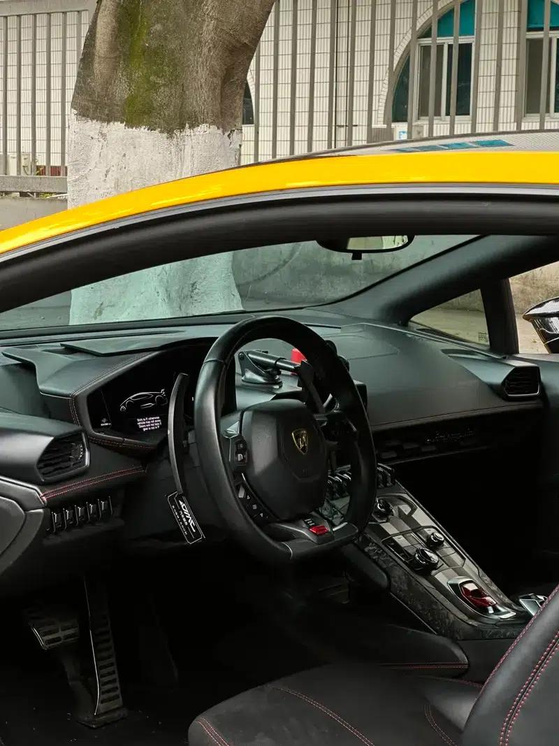 Huracán 2016 Huracán RWD Coupe — миниатюра 10