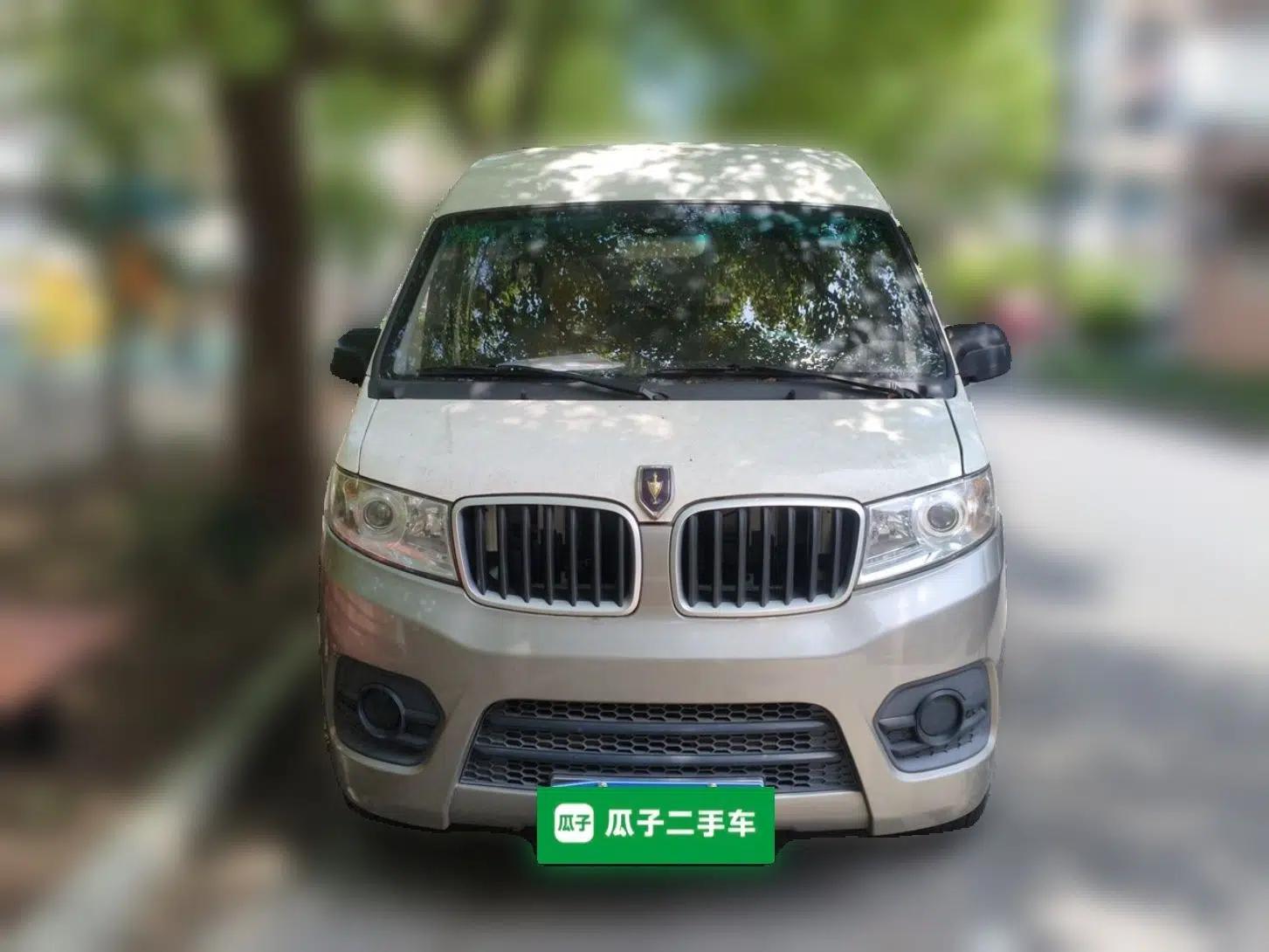 Jinbei New Hiace X30L 2021 1.5L Wealth Edition Bus Non-Air-Conditioned China VI Standard SWC15M — миниатюра 2