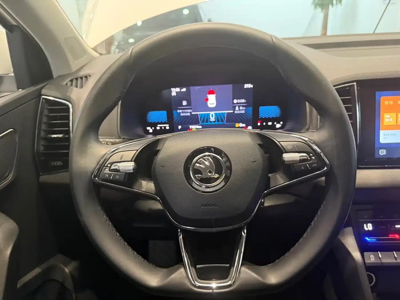 Karoq 2022 TSI280 Premium Edition — миниатюра 12