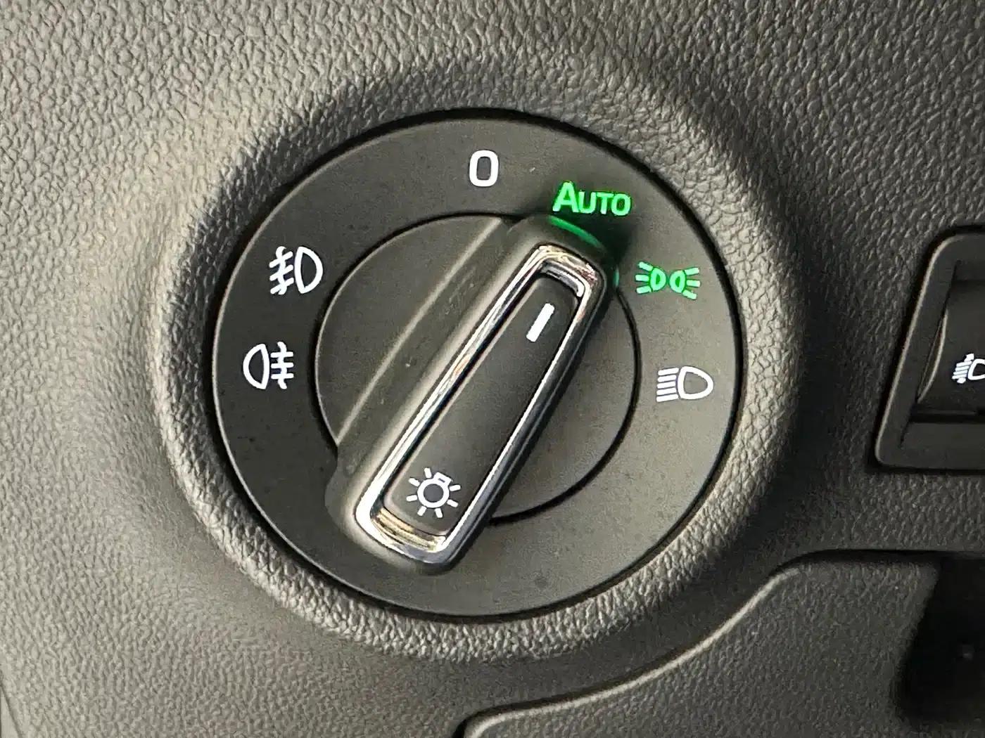 Karoq 2022 TSI280 Premium Edition — миниатюра 14