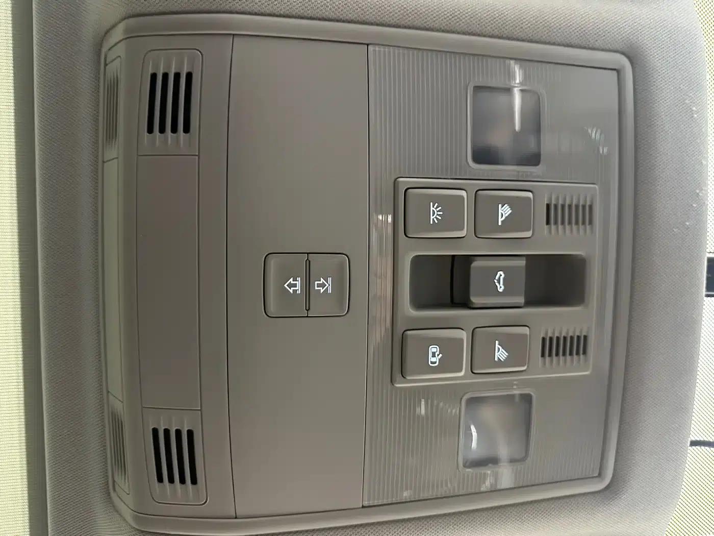 Karoq 2022 TSI280 Premium Edition — миниатюра 19