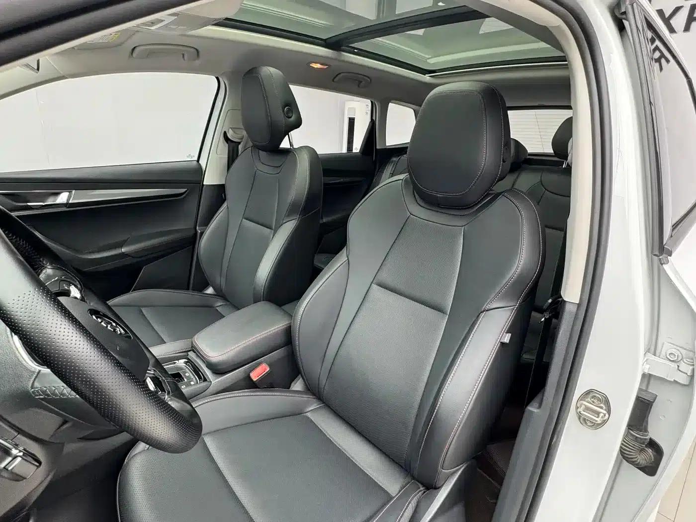 Karoq 2023 TSI280 Premium Edition — миниатюра 11