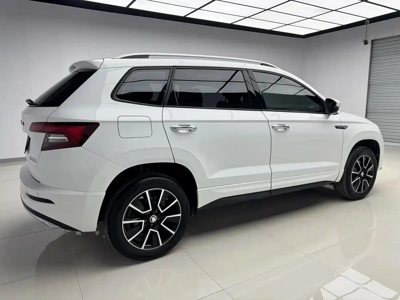 Karoq 2023 TSI280 Premium Edition — миниатюра 6