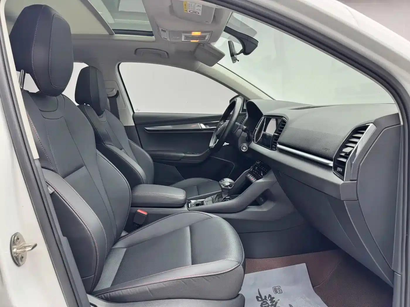 Karoq 2023 TSI280 Premium Edition — миниатюра 10