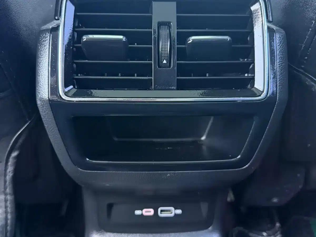Karoq 2021 TSI280 Luxury Edition — миниатюра 12