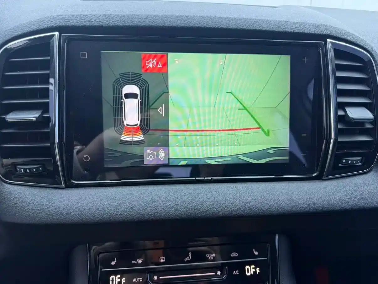 Karoq 2021 TSI280 Luxury Edition — миниатюра 14