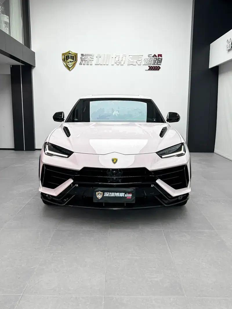 Urus 2022 4.0T V8 Performante — миниатюра 2