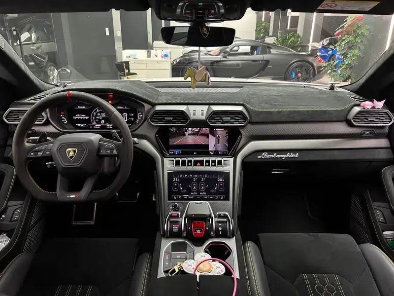 Urus 2022 4.0T V8 Performante — миниатюра 20