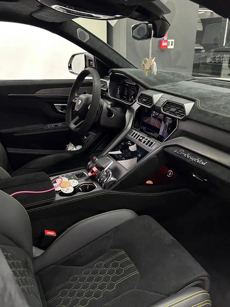 Urus 2022 4.0T V8 Performante — миниатюра 23