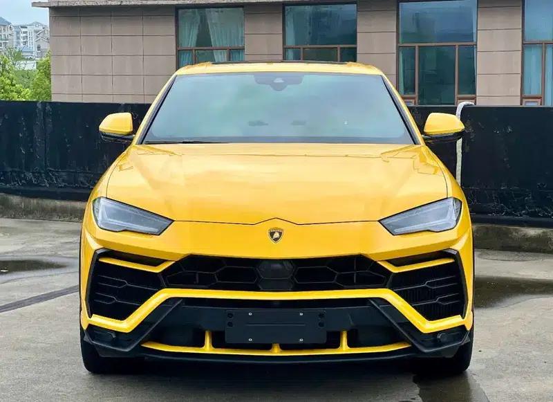 2018 Urus 4.0T V8 — миниатюра 2