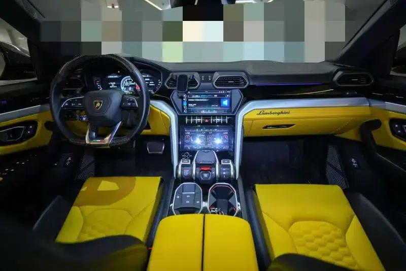 2018 Urus 4.0T V8 — миниатюра 7