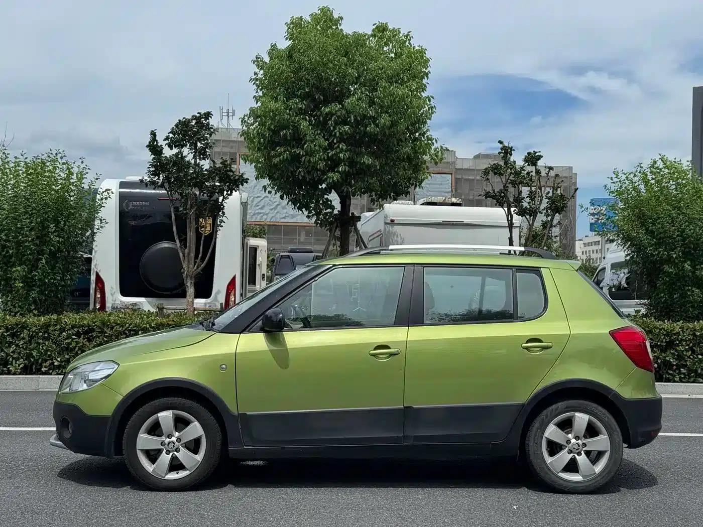Fabia 2014 1.6L Scout — миниатюра 4