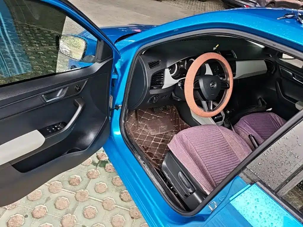 Fabia 2015 1.4L Automatic Forward Edition — миниатюра 16