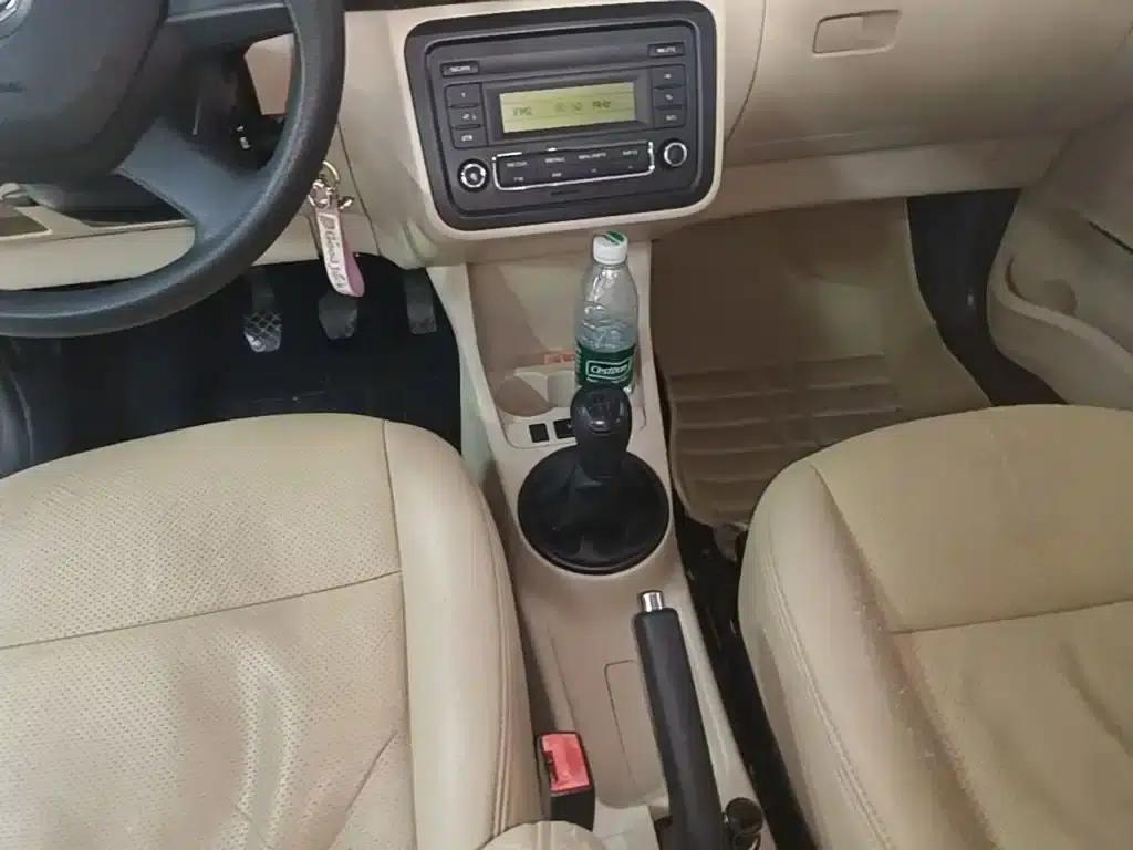 Fabia 2014 1.4L Manual Crystal Edition — миниатюра 14