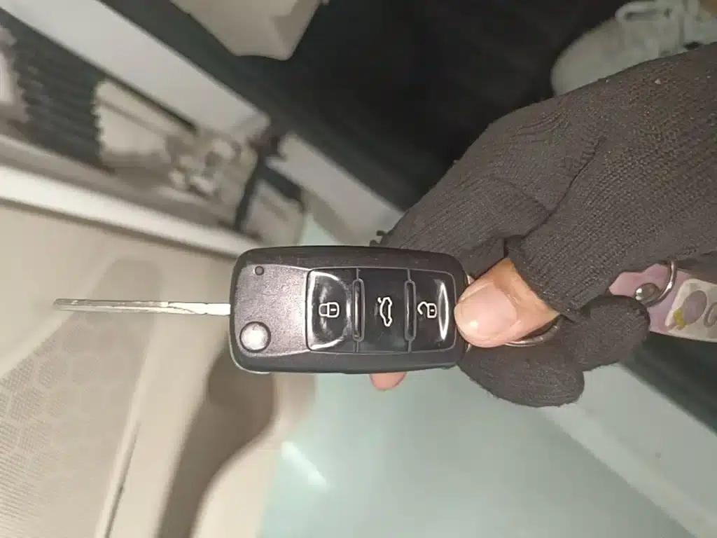 Fabia 2014 1.4L Manual Crystal Edition — миниатюра 9