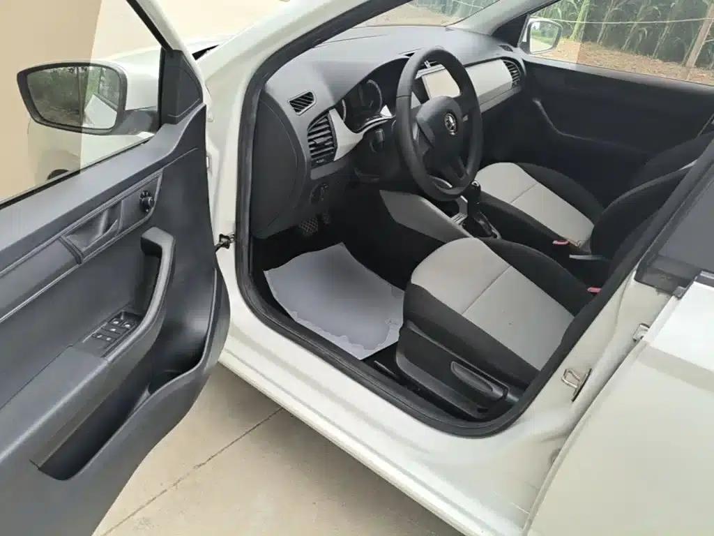 Fabia 2017 1.4L Automatic Enjoy Edition — миниатюра 16
