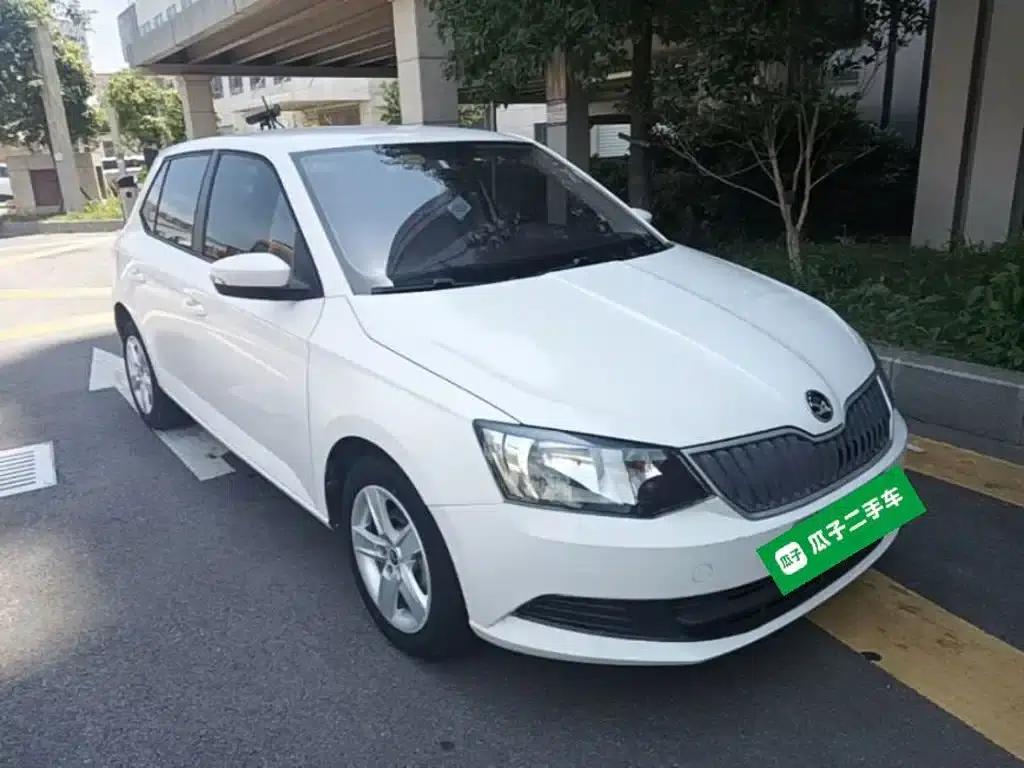 Fabia 2016 1.4L Automatic Enjoy Edition — миниатюра 4
