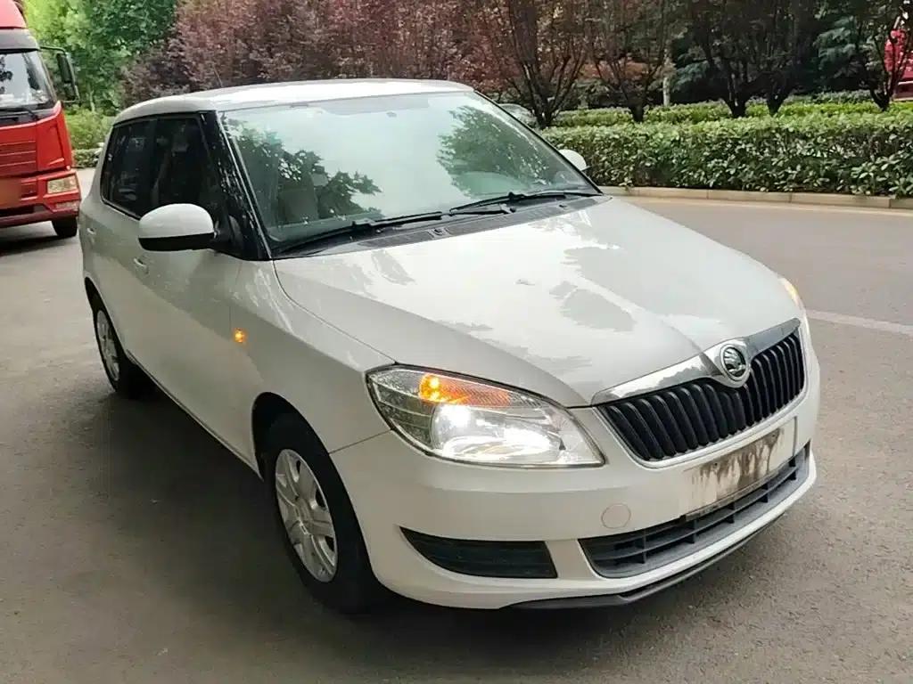 Fabia 2014 1.4L Automatic Crystal Edition — миниатюра 4