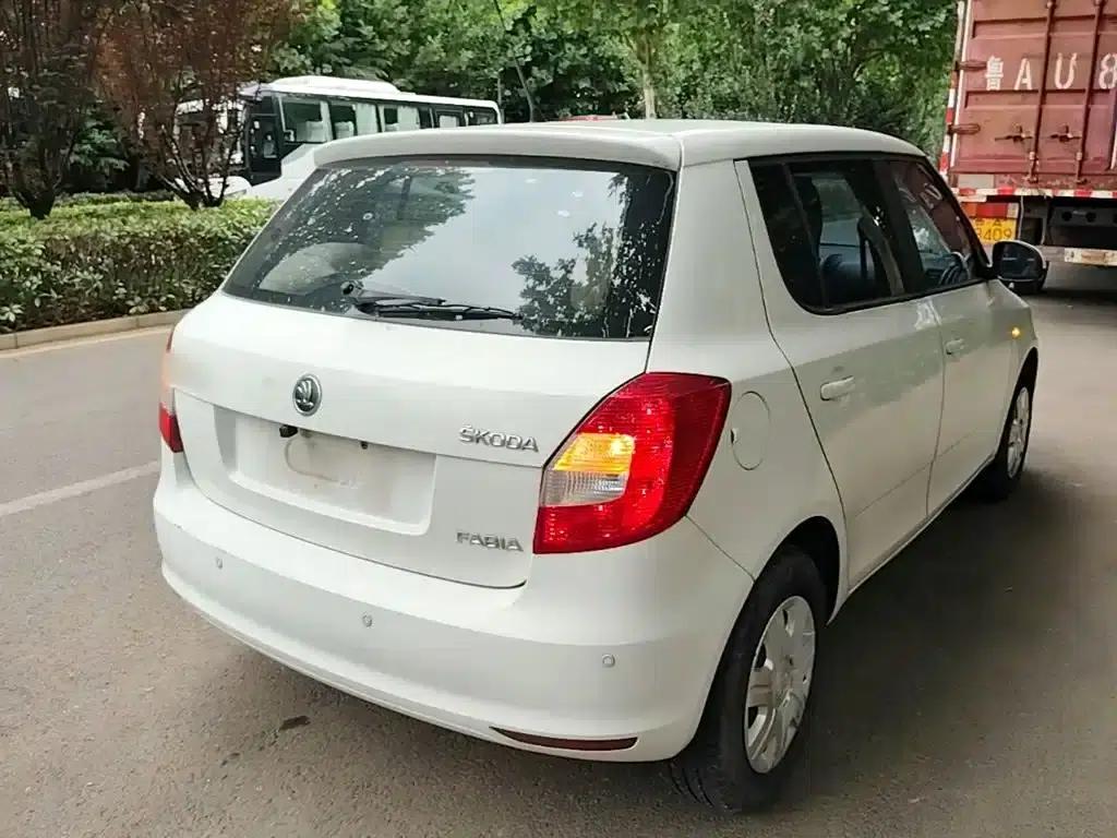 Fabia 2014 1.4L Automatic Crystal Edition — миниатюра 7