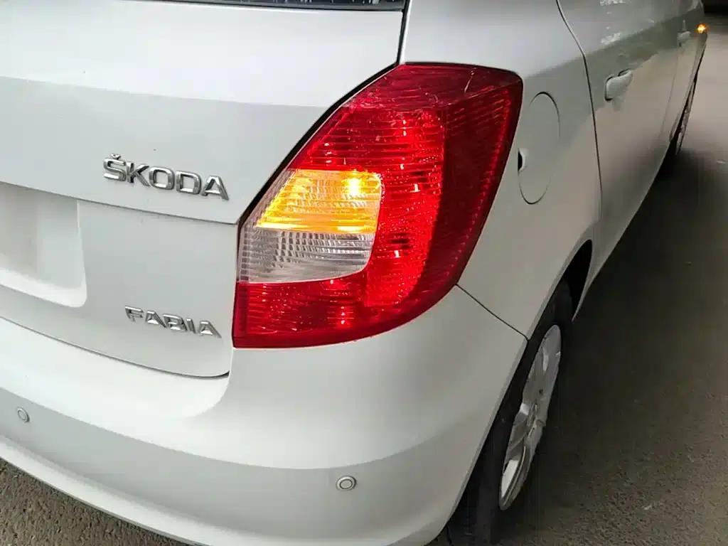 Fabia 2014 1.4L Automatic Crystal Edition — миниатюра 8