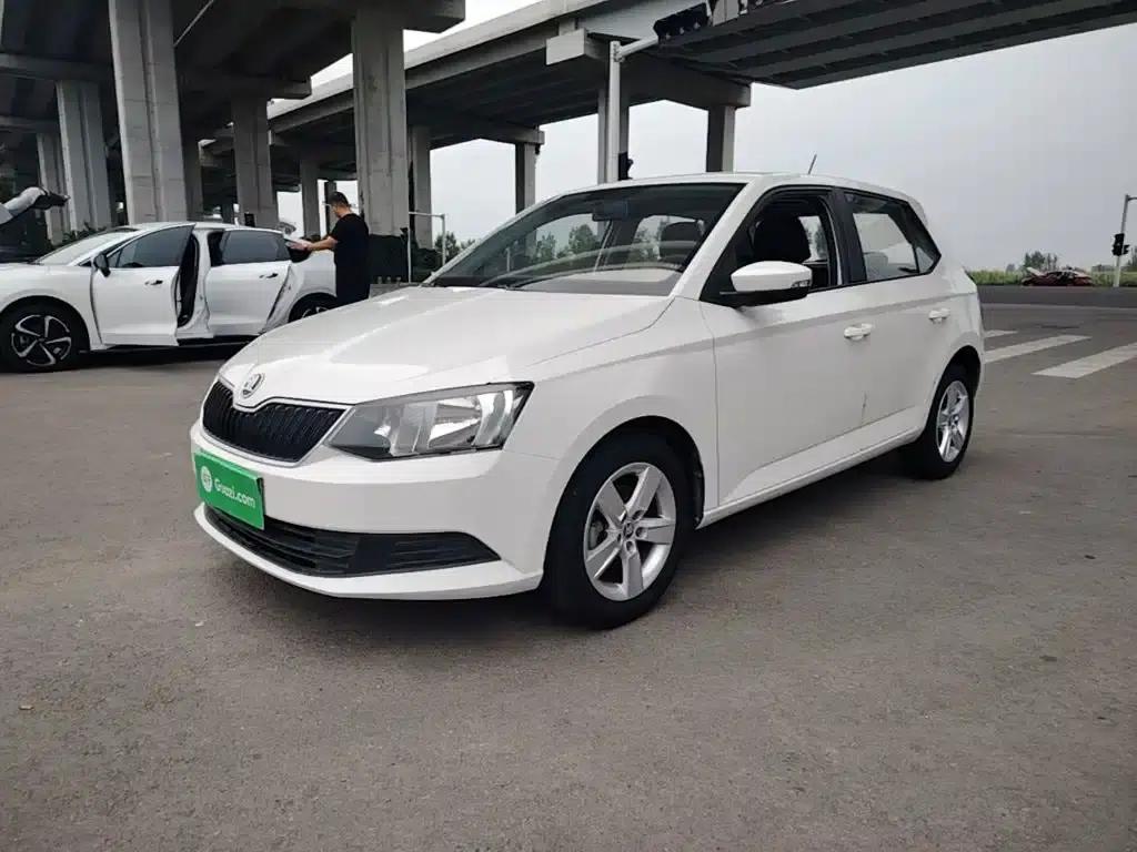 Fabia 2017 1.4L Automatic Enjoy Edition — миниатюра 2