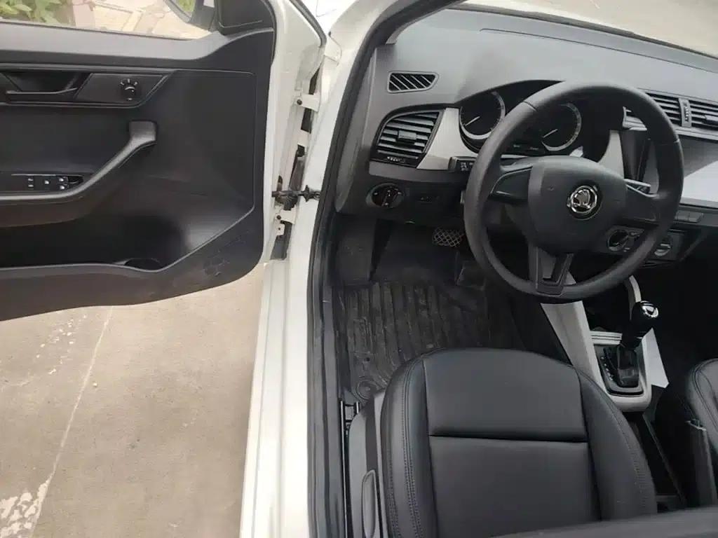 Fabia 2017 1.4L Automatic Enjoy Edition — миниатюра 16