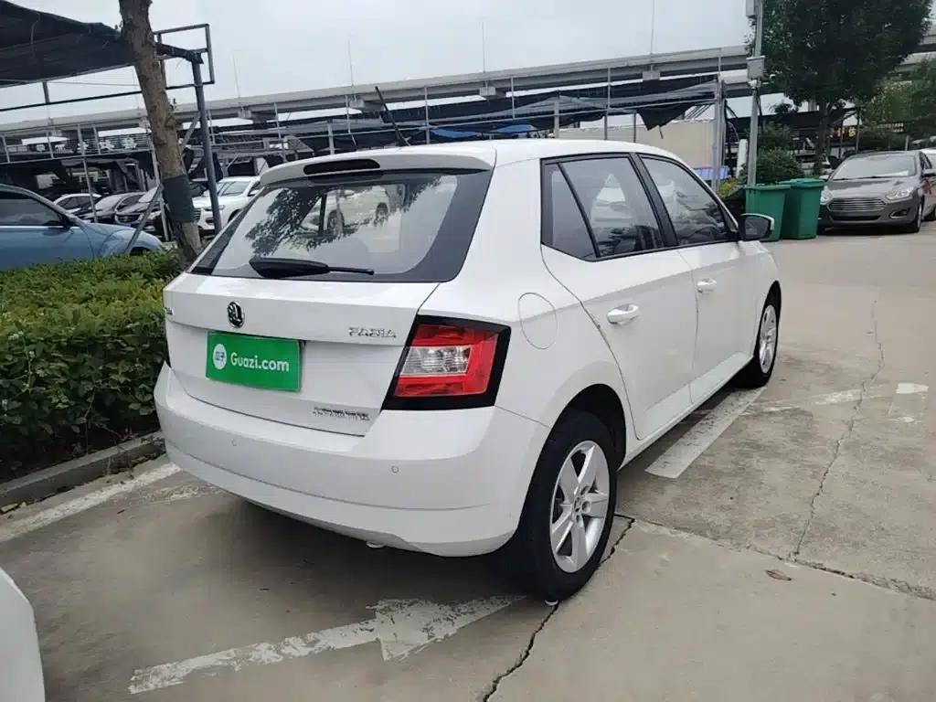 Fabia 2017 1.4L Automatic Enjoy Edition — миниатюра 7