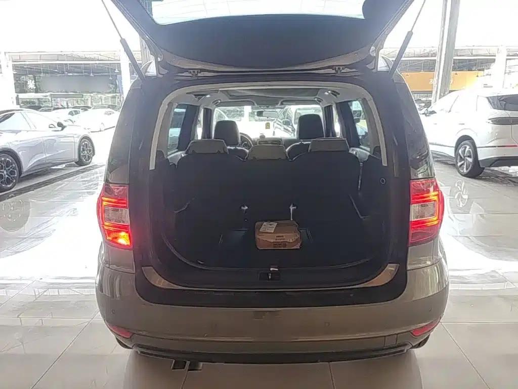 Yeti 2016 1.4TSI DSG Adventure Edition — миниатюра 19