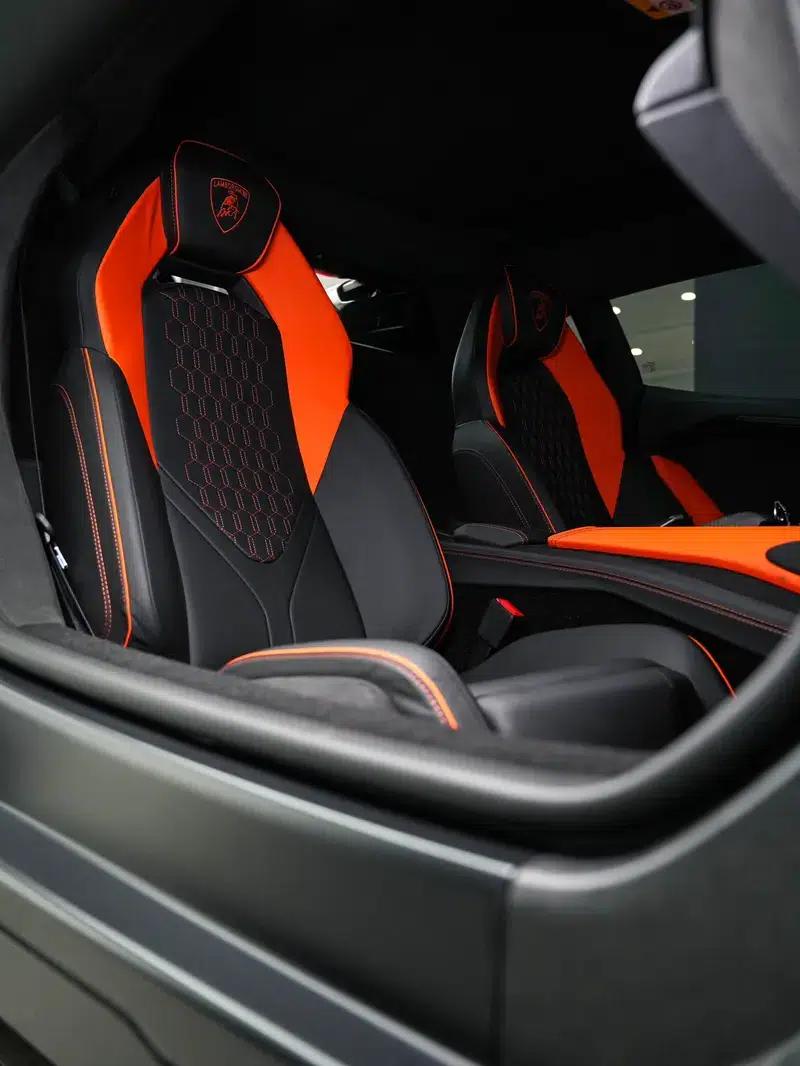 2023 Revuelto Standard Model — миниатюра 19
