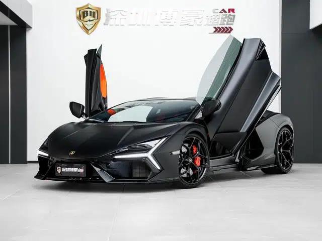2023 Revuelto Standard Model