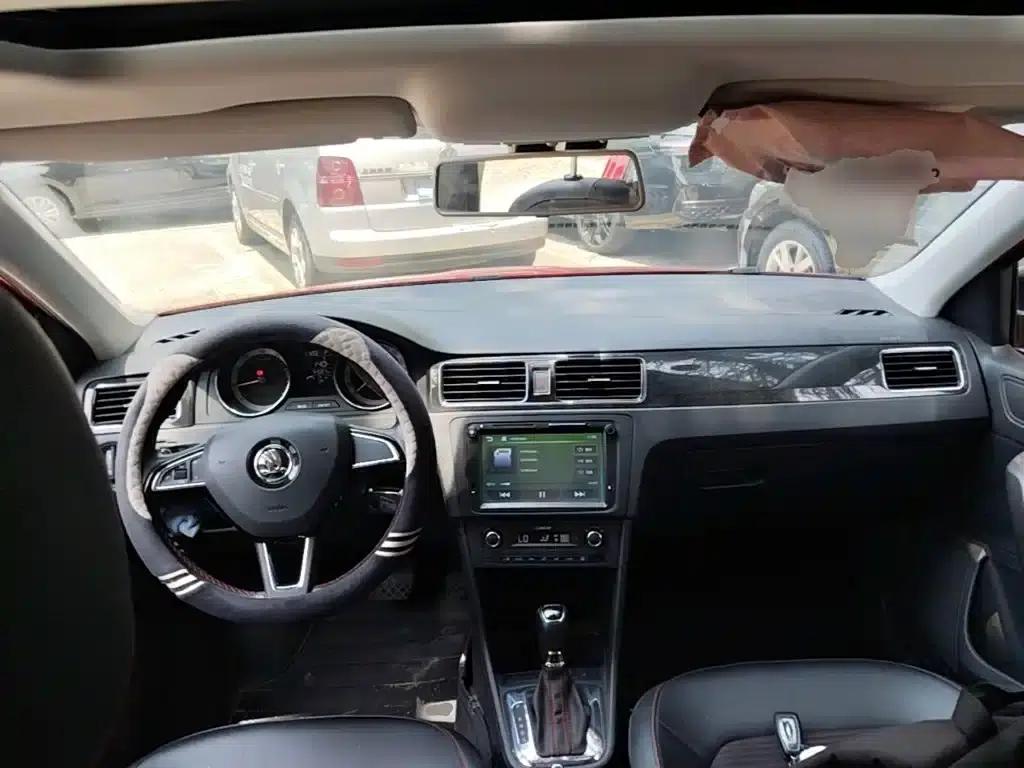 Rapid 2018 1.6L Automatic Sport Edition — миниатюра 16