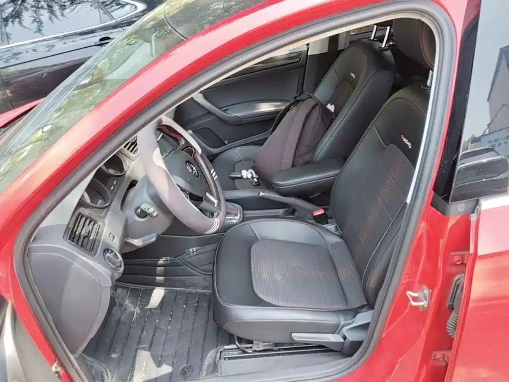 Rapid 2018 1.6L Automatic Sport Edition — миниатюра 22
