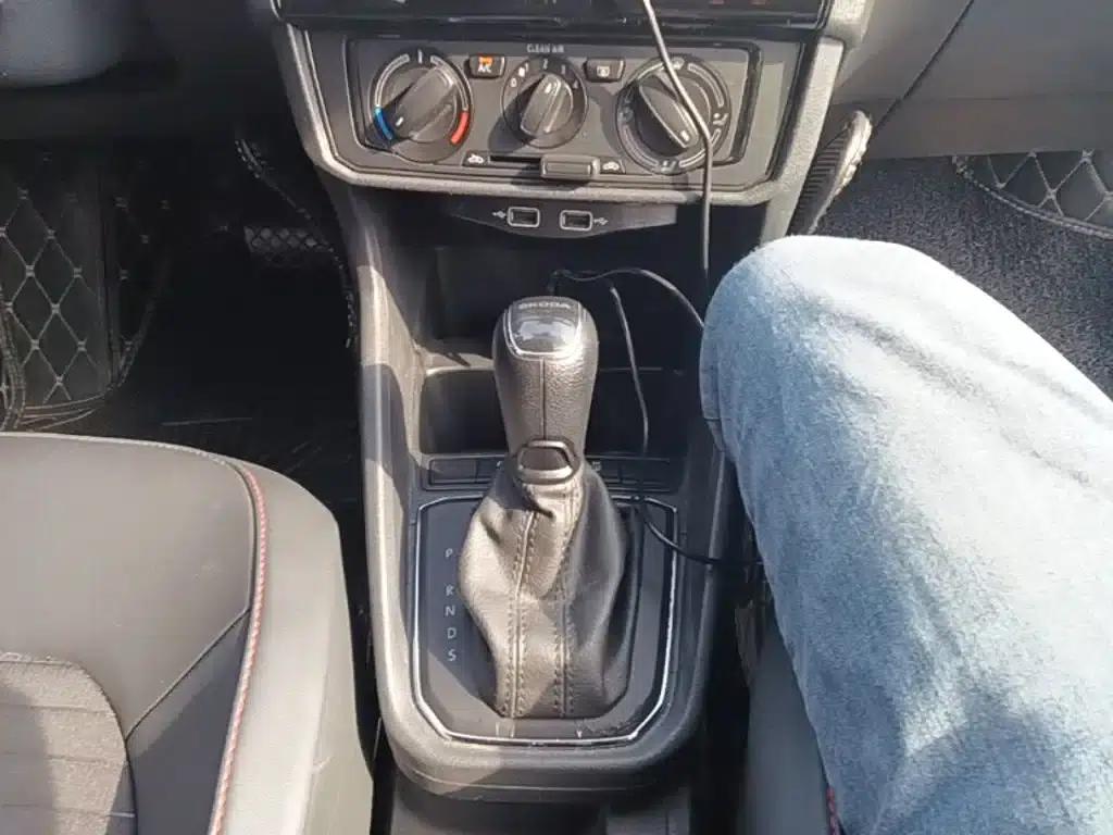 Rapid 2020 1.5L Automatic Comfort Edition — миниатюра 14