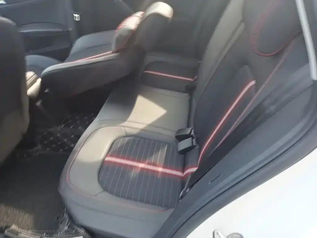 Rapid 2020 1.5L Automatic Comfort Edition — миниатюра 17