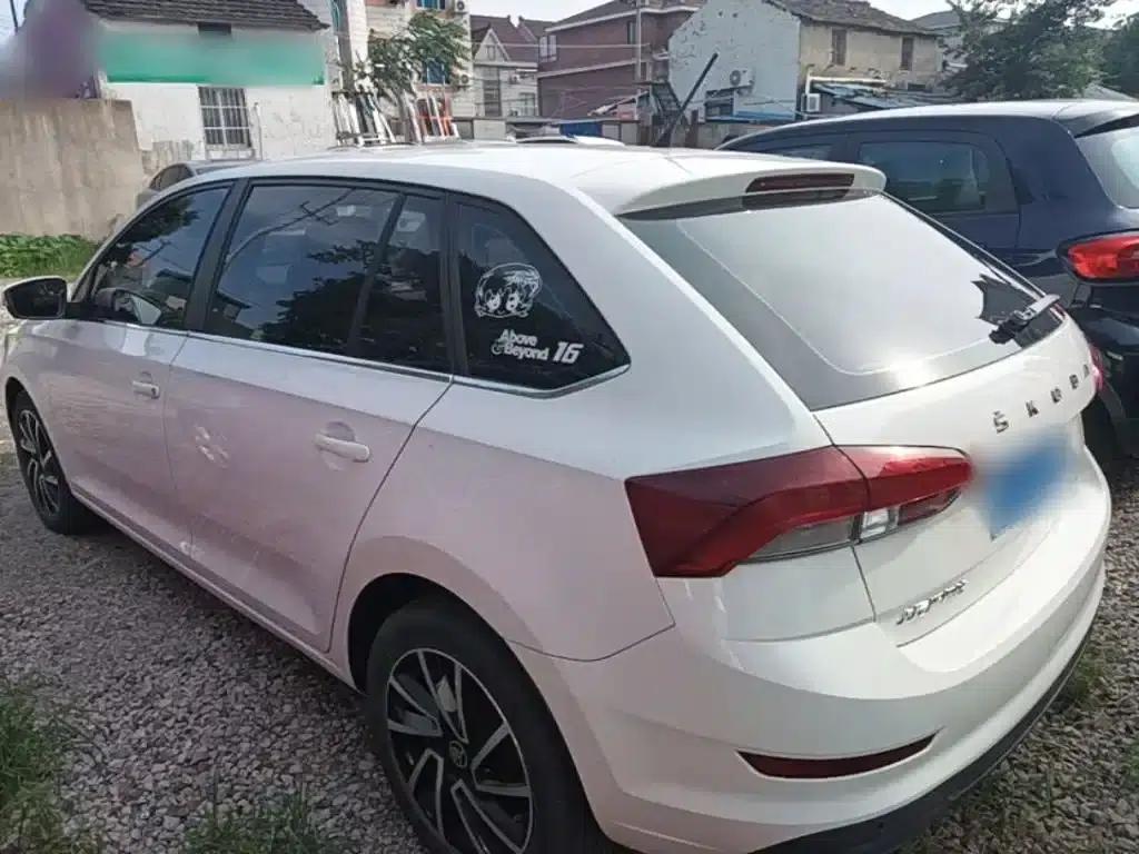 Rapid 2020 1.5L Automatic Comfort Edition — миниатюра 5