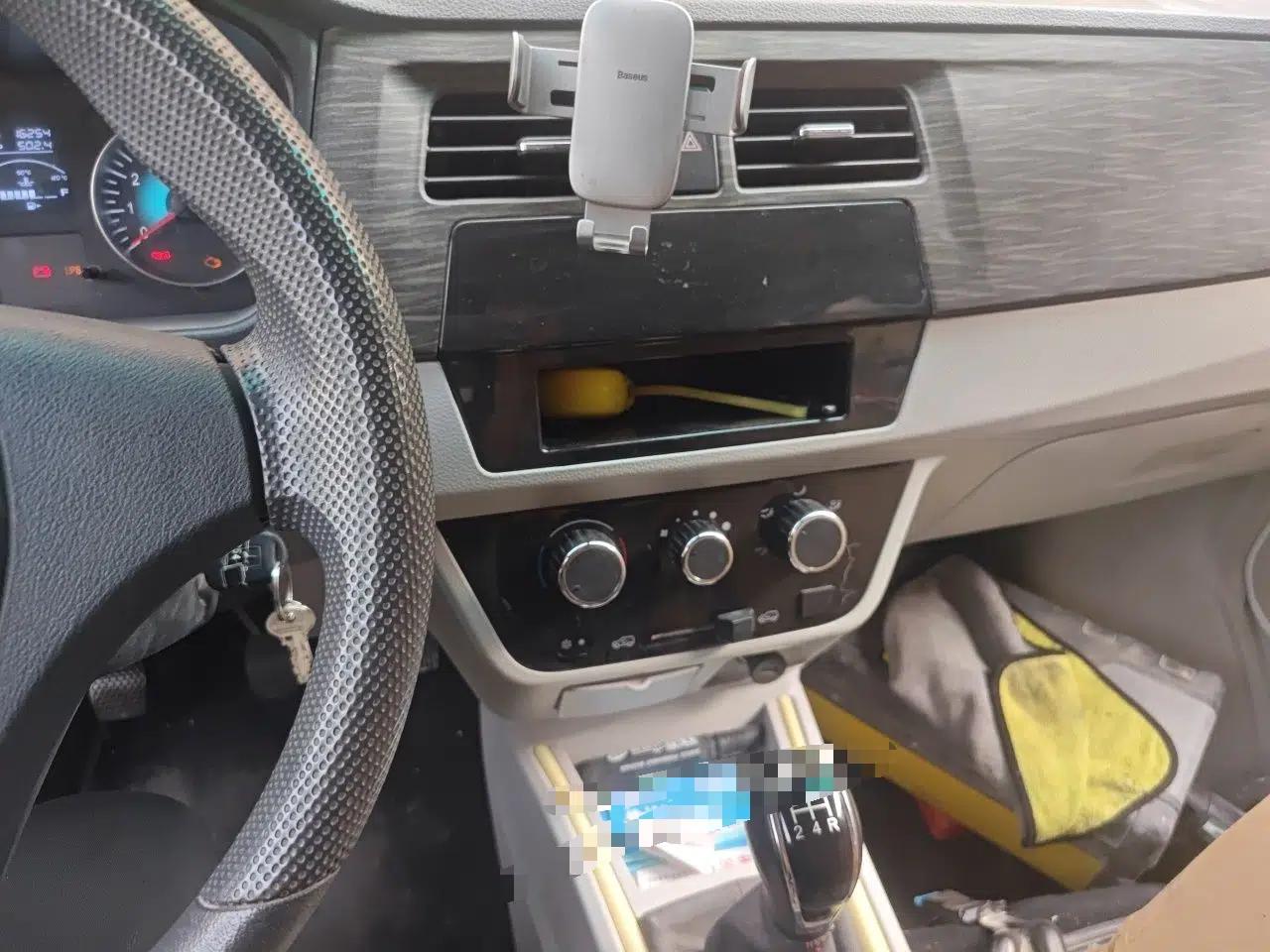 Jinbei New Hiace S 2022 1.5L Wealth Edition Non-Air-Conditioned Bus China VI Standard SWC15M — миниатюра 13