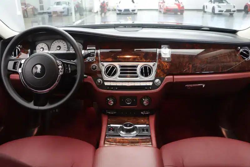 2012 Ghost 6.6T Extended Version — миниатюра 23