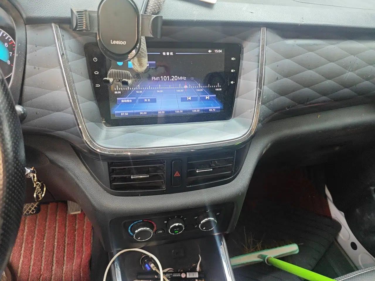 Jinbei Gold Hiace 2021 2.0L Passenger Van Travel Lion 6-Seater — миниатюра 13