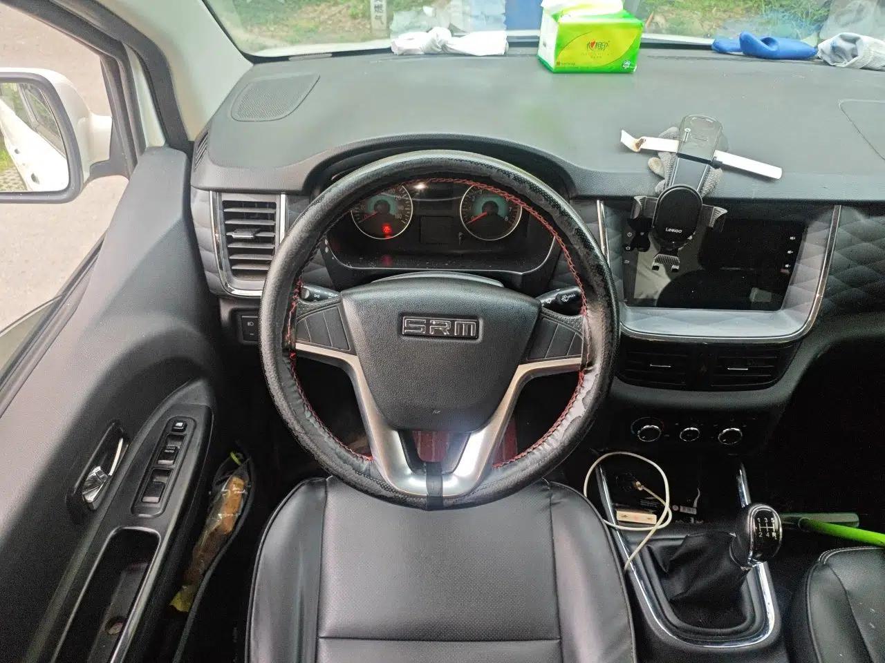 Jinbei Gold Hiace 2021 2.0L Passenger Van Travel Lion 6-Seater — миниатюра 10
