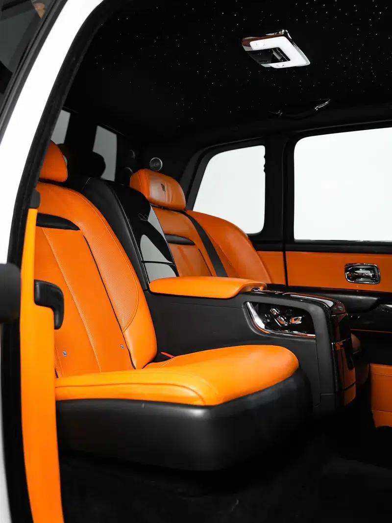 2020 Cullinan Black Badge — миниатюра 19