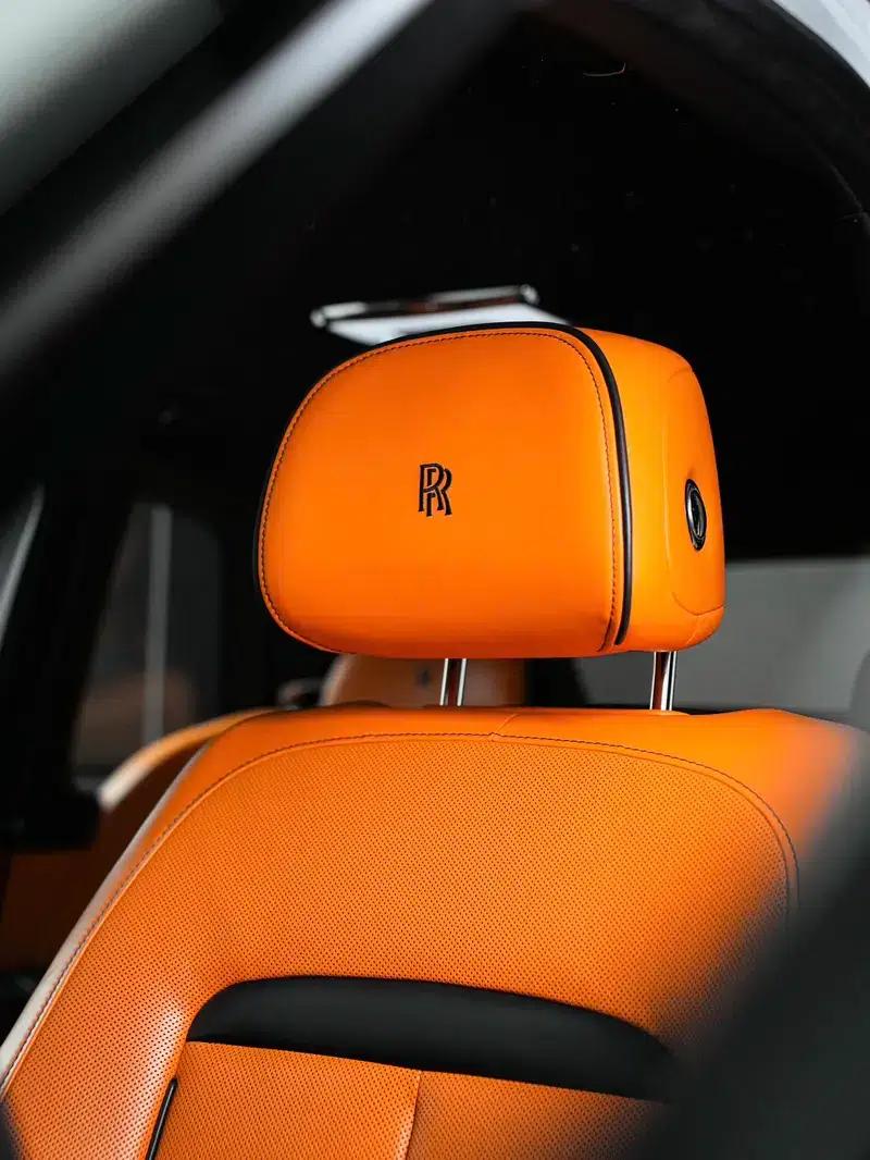 2020 Cullinan Black Badge — миниатюра 24