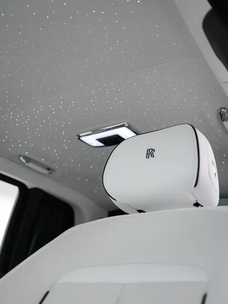 2021 Cullinan 6.7L Automatic 4WD 4-Seater Parallel Import — миниатюра 14