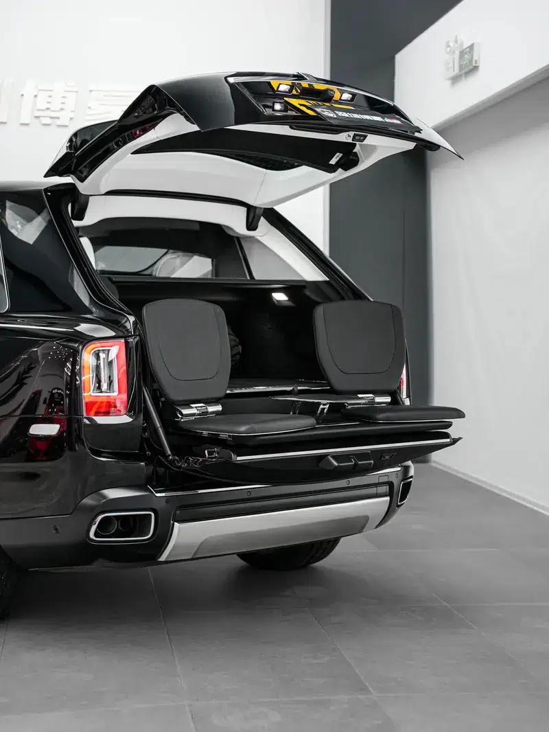 2021 Cullinan 6.7L Automatic 4WD 4-Seater Parallel Import — миниатюра 16