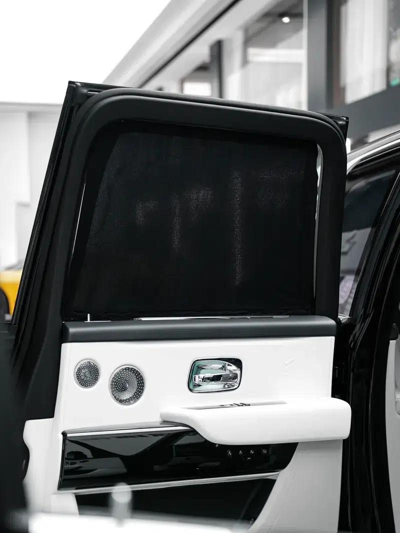 2021 Cullinan 6.7L Automatic 4WD 4-Seater Parallel Import — миниатюра 27
