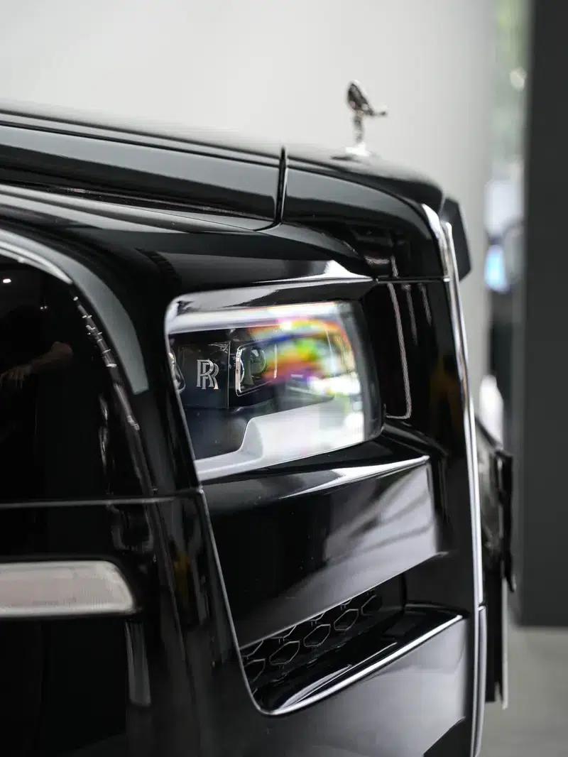2021 Cullinan 6.7L Automatic 4WD 4-Seater Parallel Import — миниатюра 5