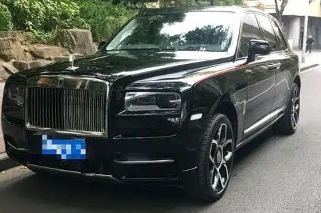 2018 Cullinan, four-seater version — миниатюра 5