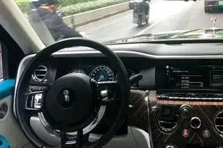 2018 Cullinan, four-seater version — миниатюра 8